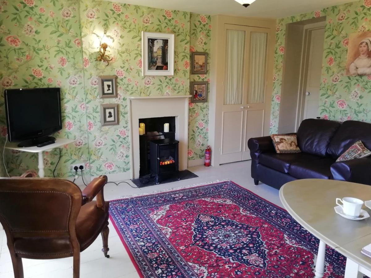 Bed and Breakfast Dolphin House Batheaston Экстерьер фото
